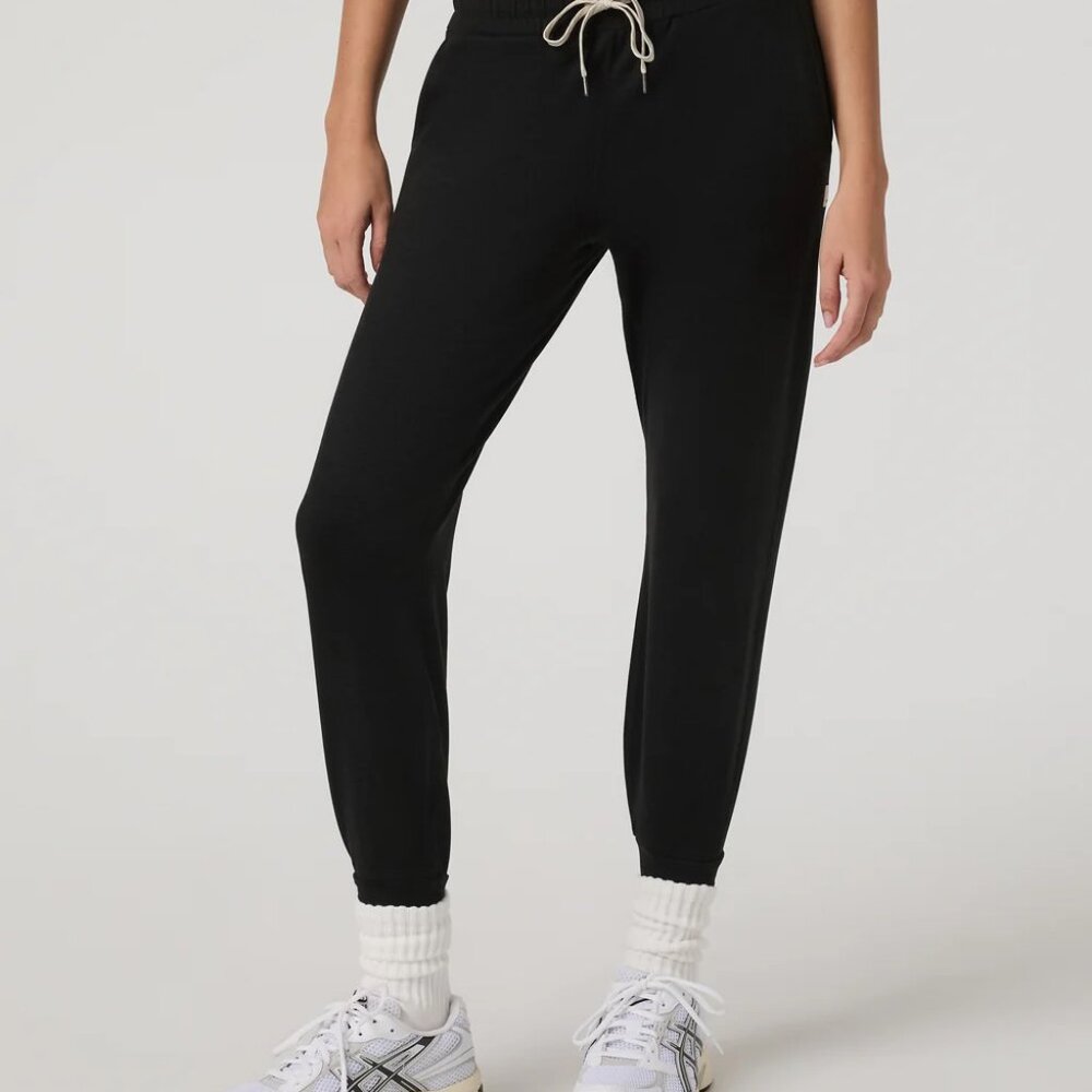 Vuori Performance Jogger - Long (Size Small)